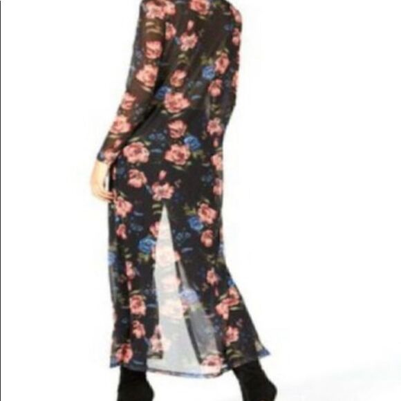 Ivy + Main Sheer Floral Duster - Picture 3 of 10